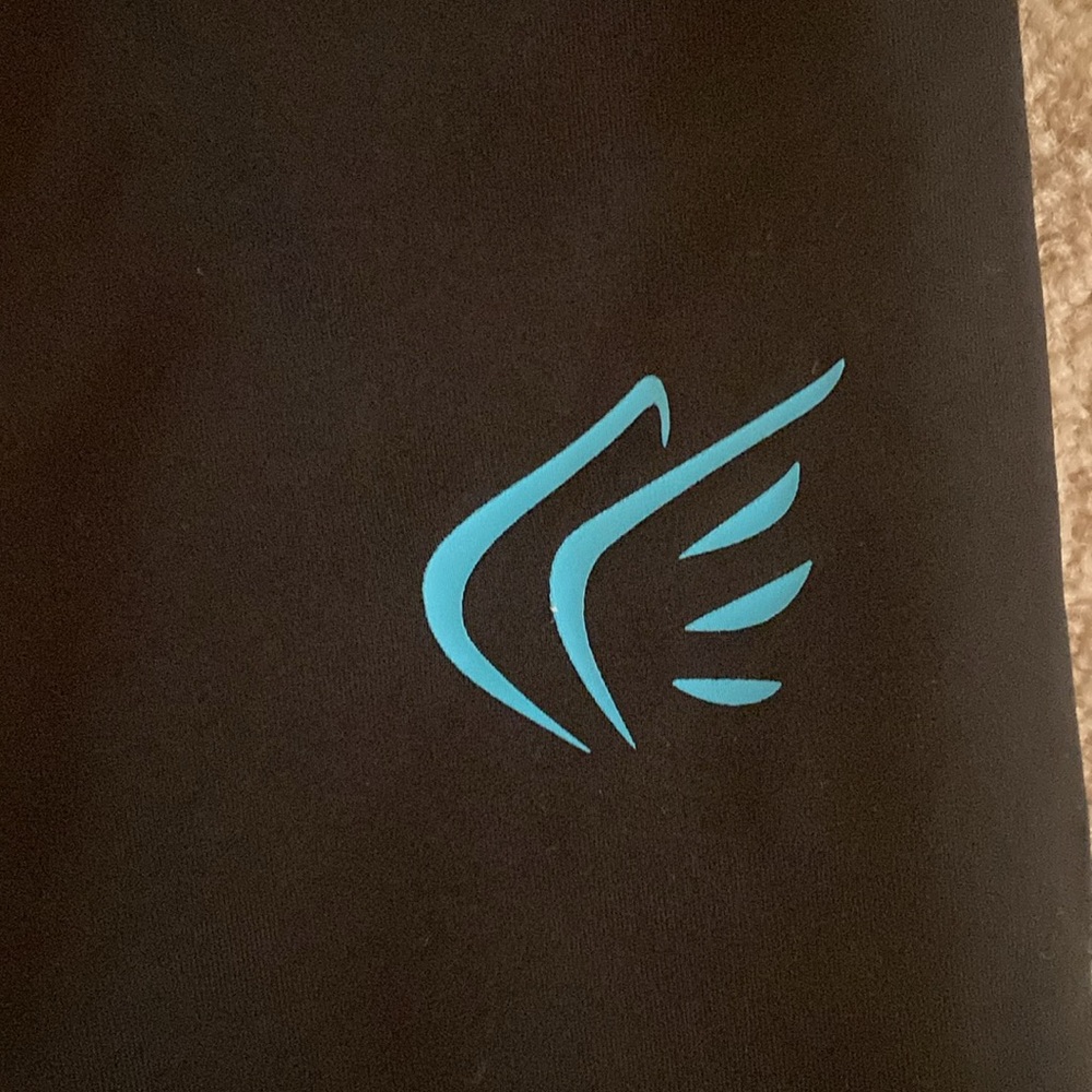 Active Faith NWT  cropped workout Faith leggings - Picture 3 of 9